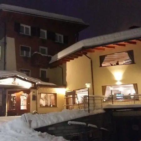 Hotel Erika 3*