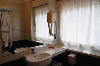 Erika Hotel 3*